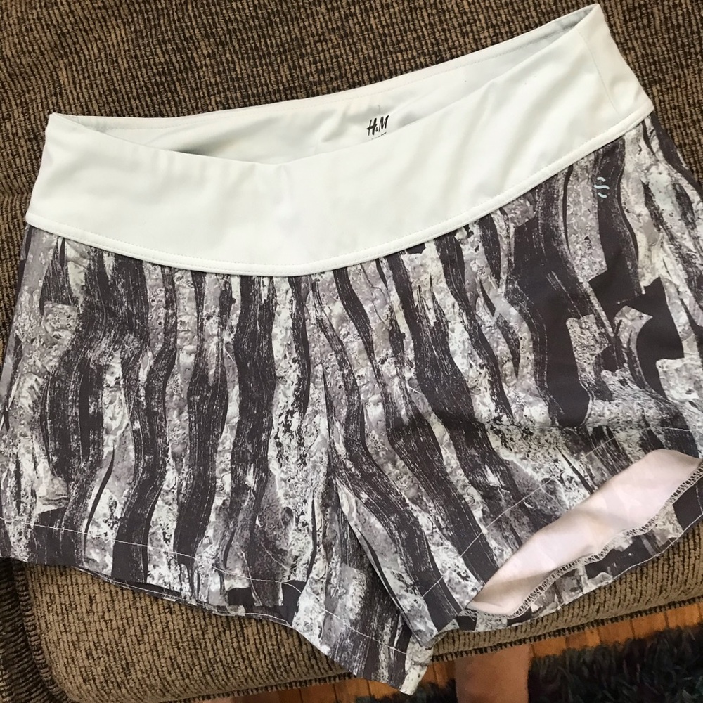 H&M shorts